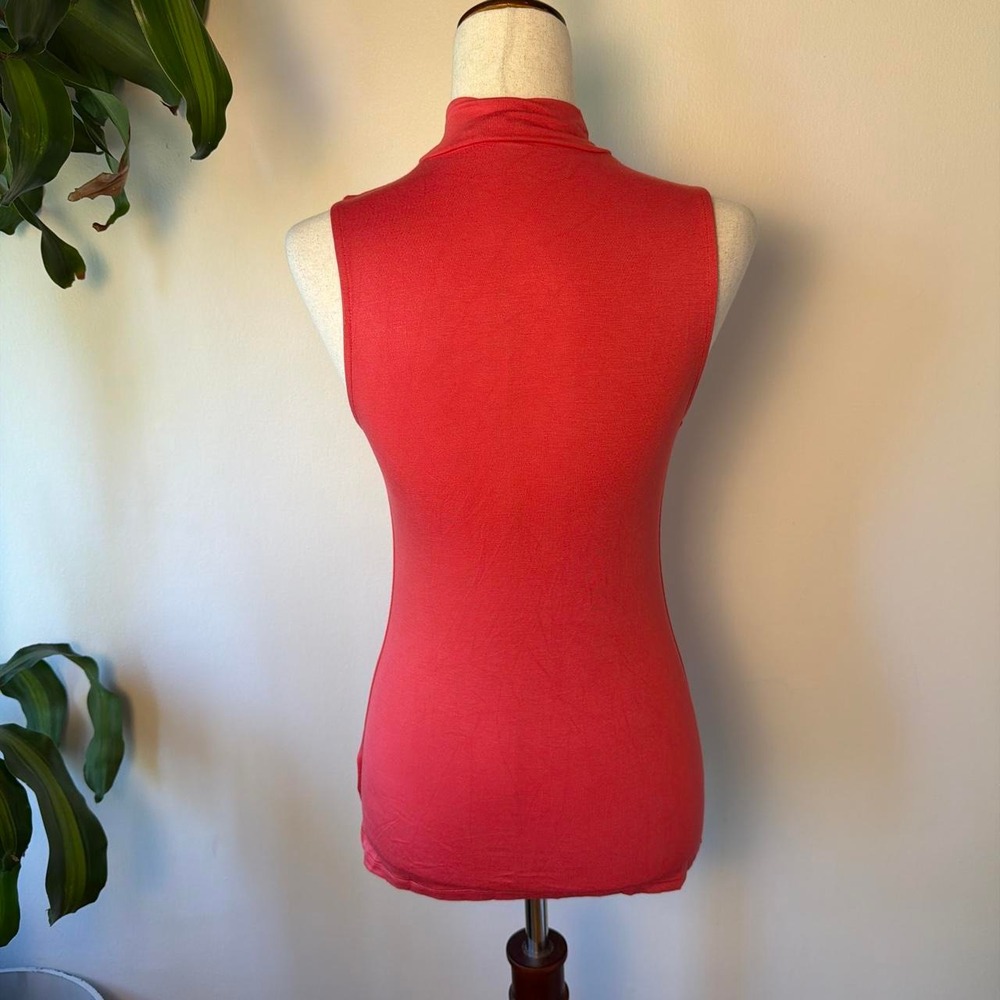 Express Coral Sleeveless Mock Neck Blouse Top Small Y2K Minimalist Boho - Picture 3 of 5